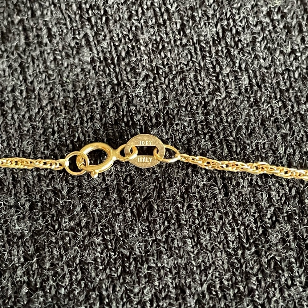 10K gold necklace. 20” inches long